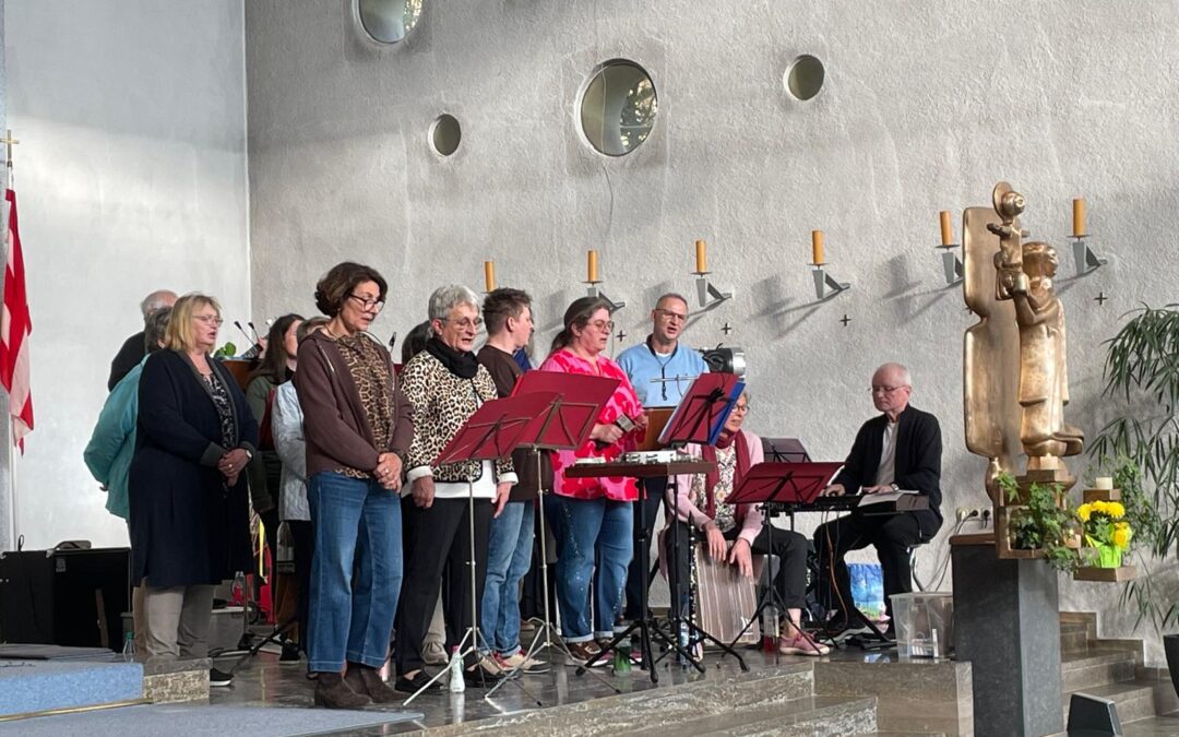 Vorabendmesse mit der Musikgruppe Mehr (18.4.2026)